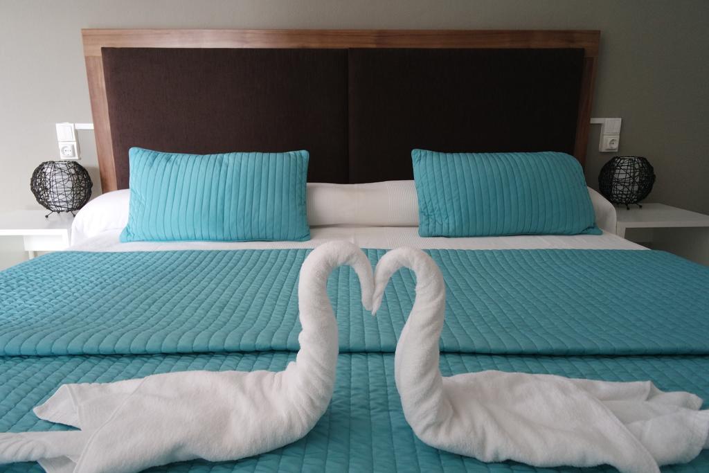 Es Nautico Suites Porto Cristo Extérieur photo