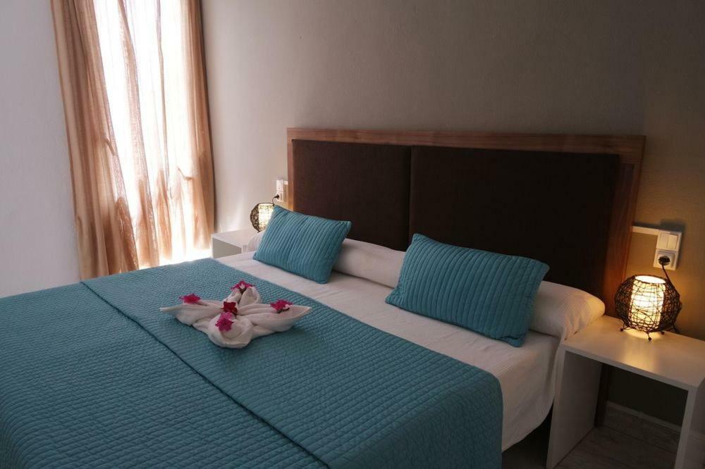 Es Nautico Suites Porto Cristo Extérieur photo