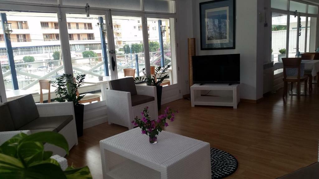 Es Nautico Suites Porto Cristo Extérieur photo